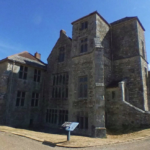 Carisbrooke Castle Museum, Outside